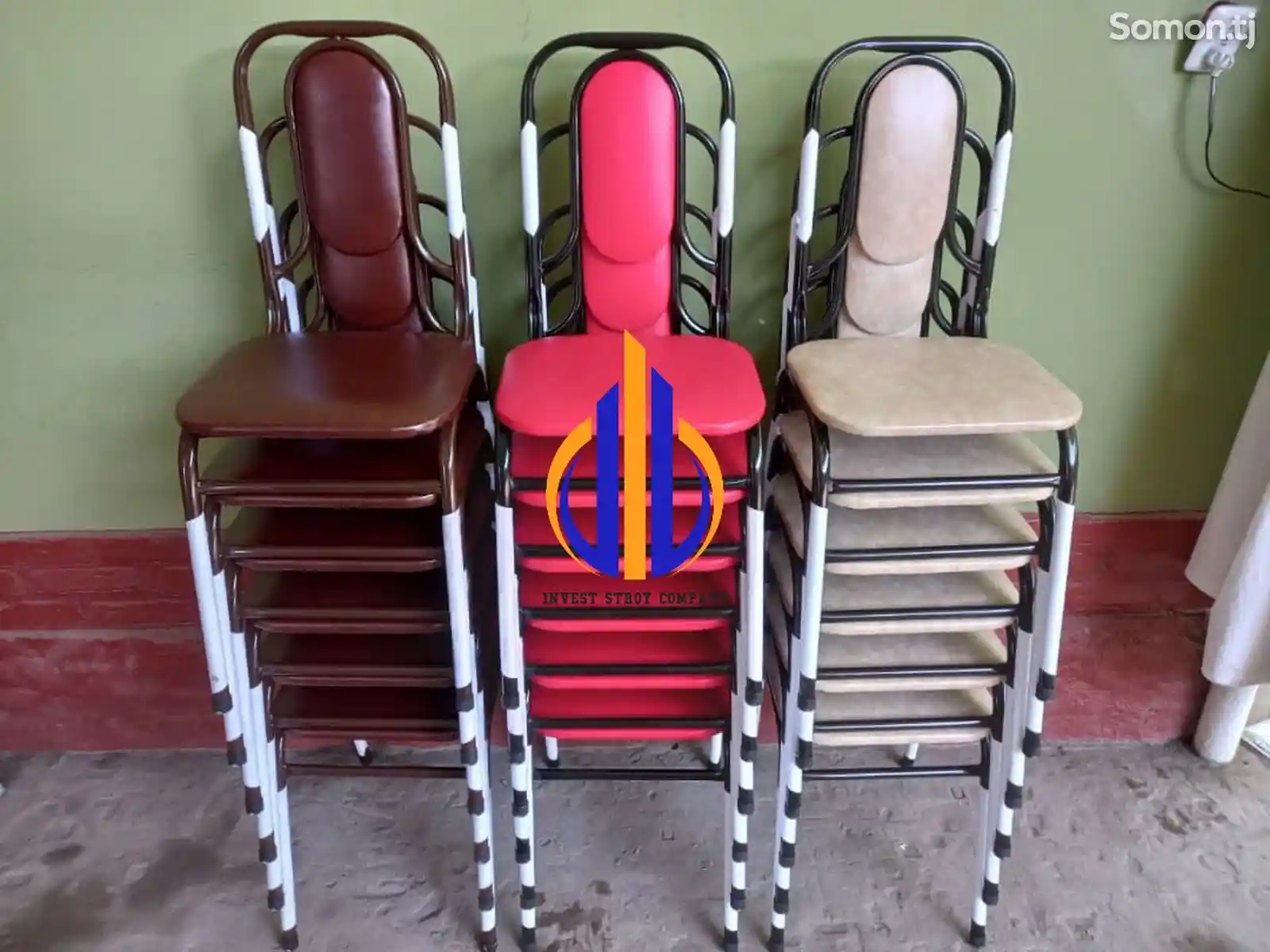 Стол с 4 стульями-2