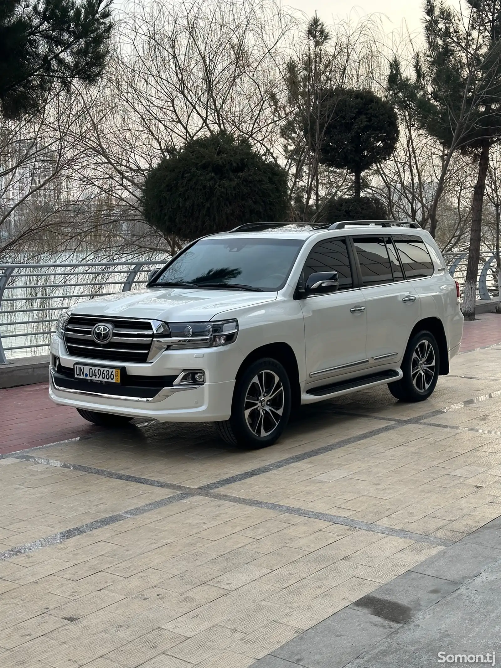 Toyota Land Cruiser, 2021-1