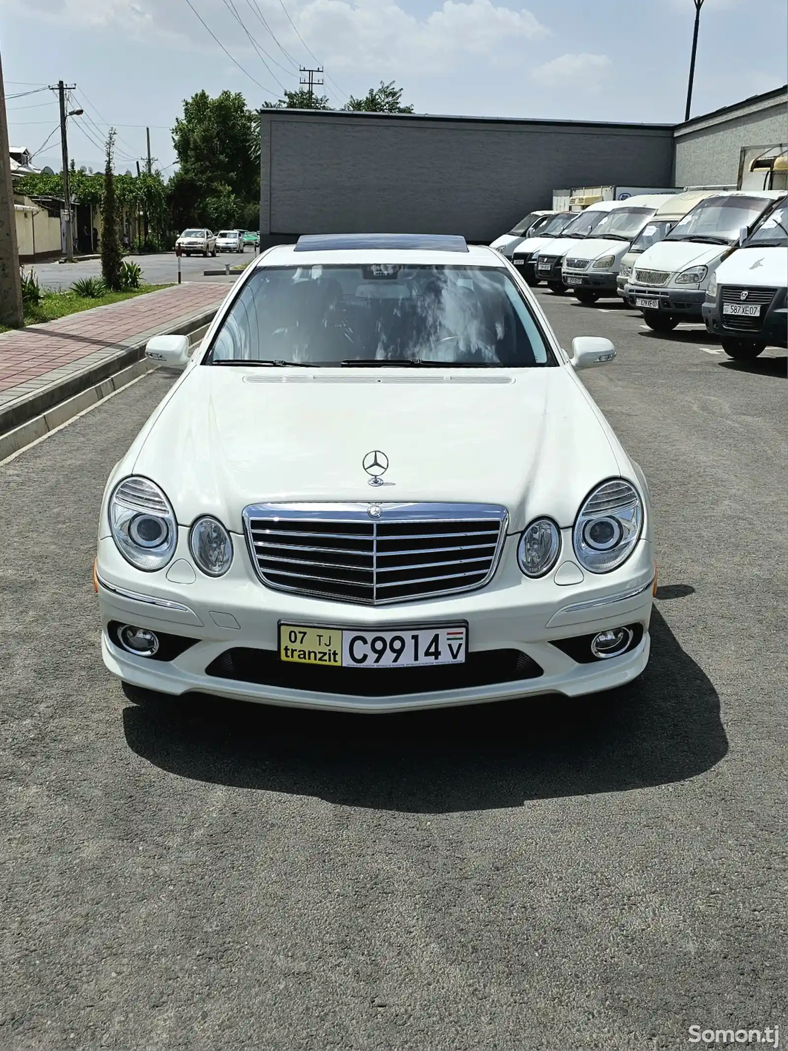 Mercedes-Benz E class, 2009-4