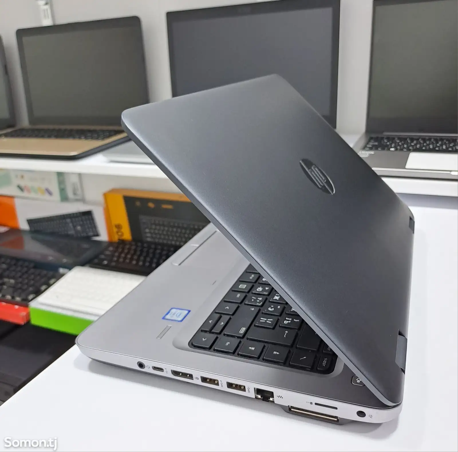 Ноутбук hp core-i5 6gen-6