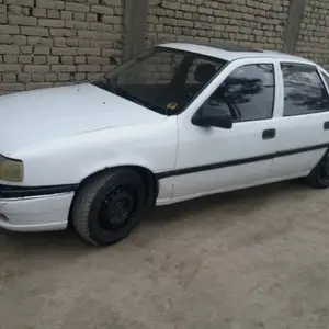 Opel Vectra A, 1992