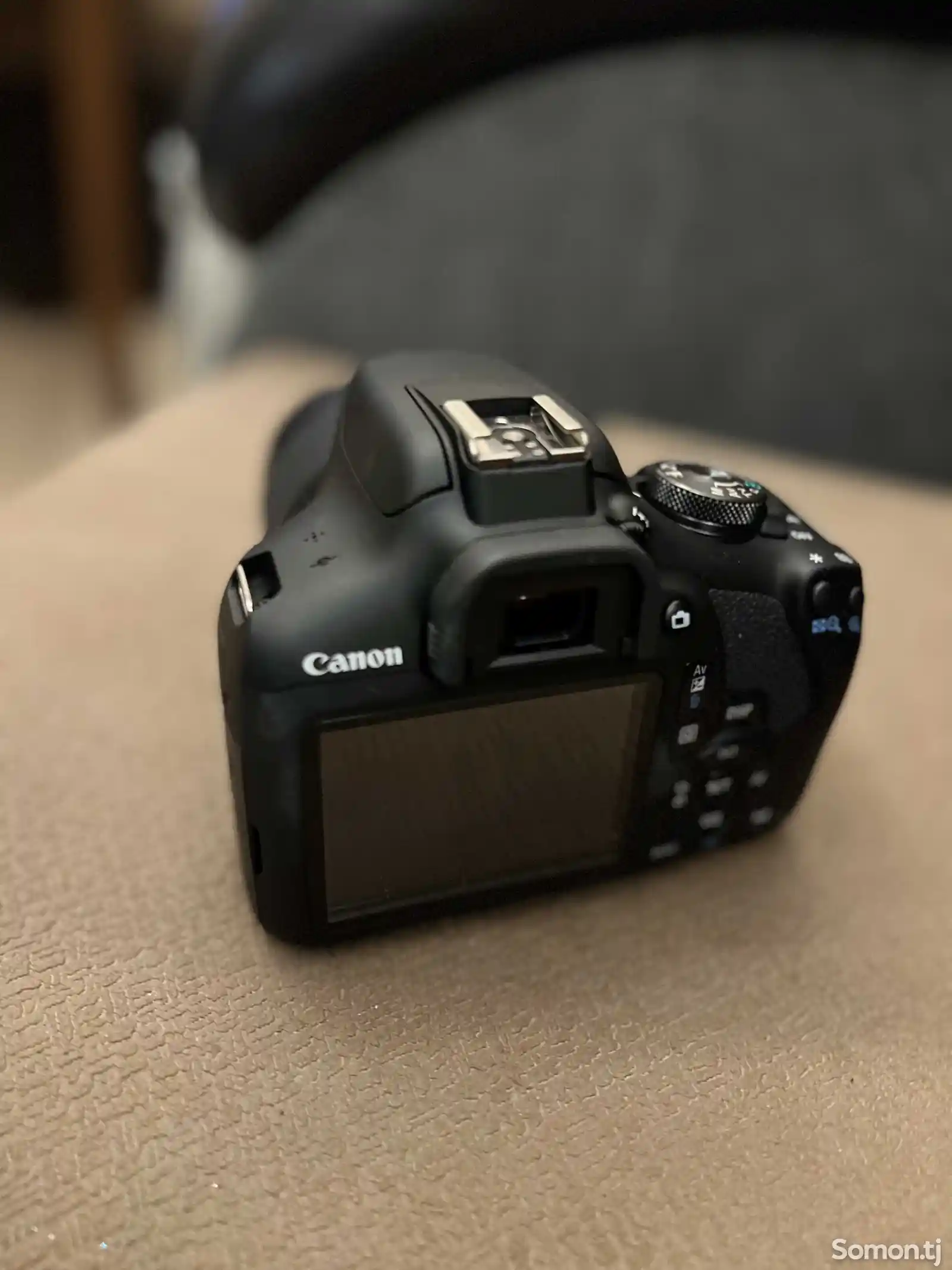 Фотоаппарат Canon eos 2000d-5