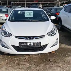 Hyundai Avante, 2015