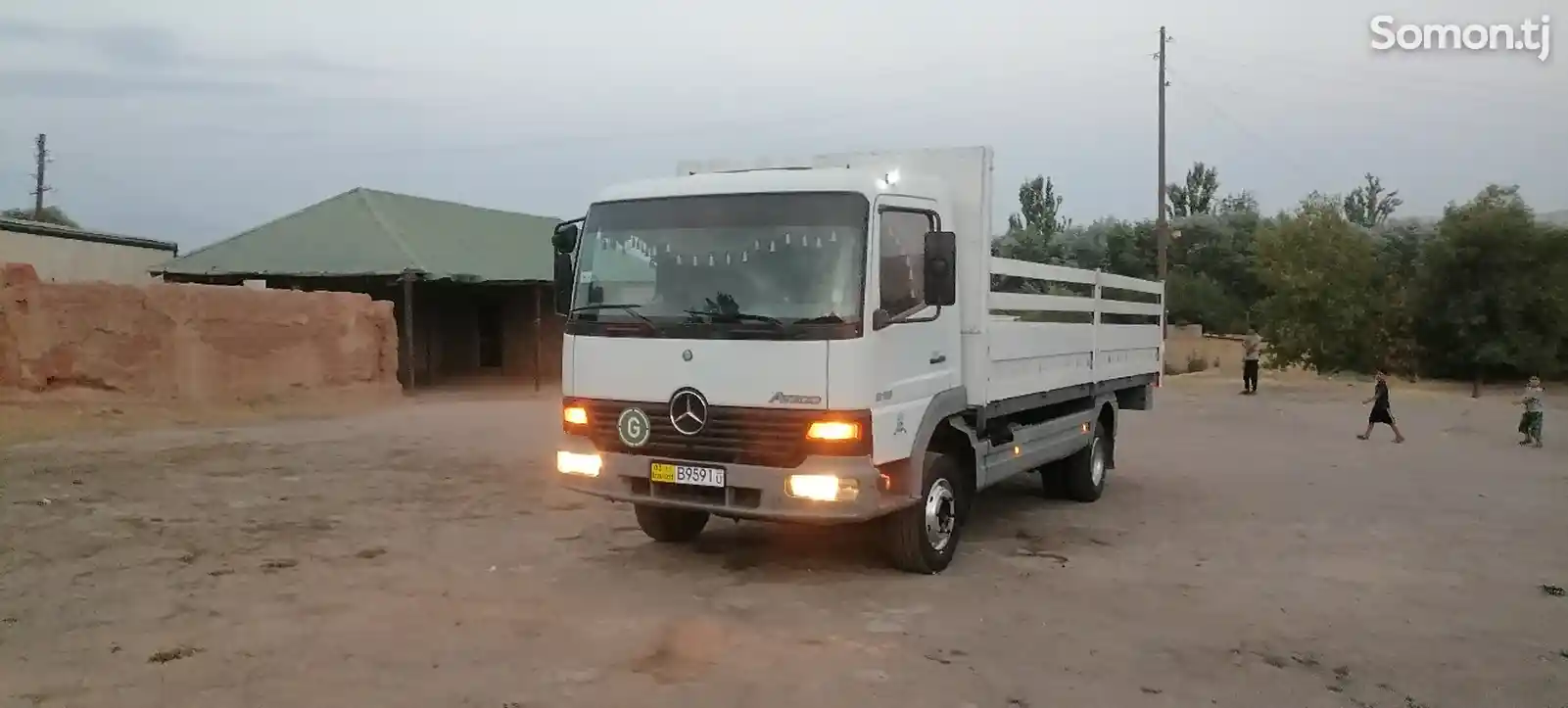 Бортовой автомобиль Mercedes-Benz Atego,1999-1