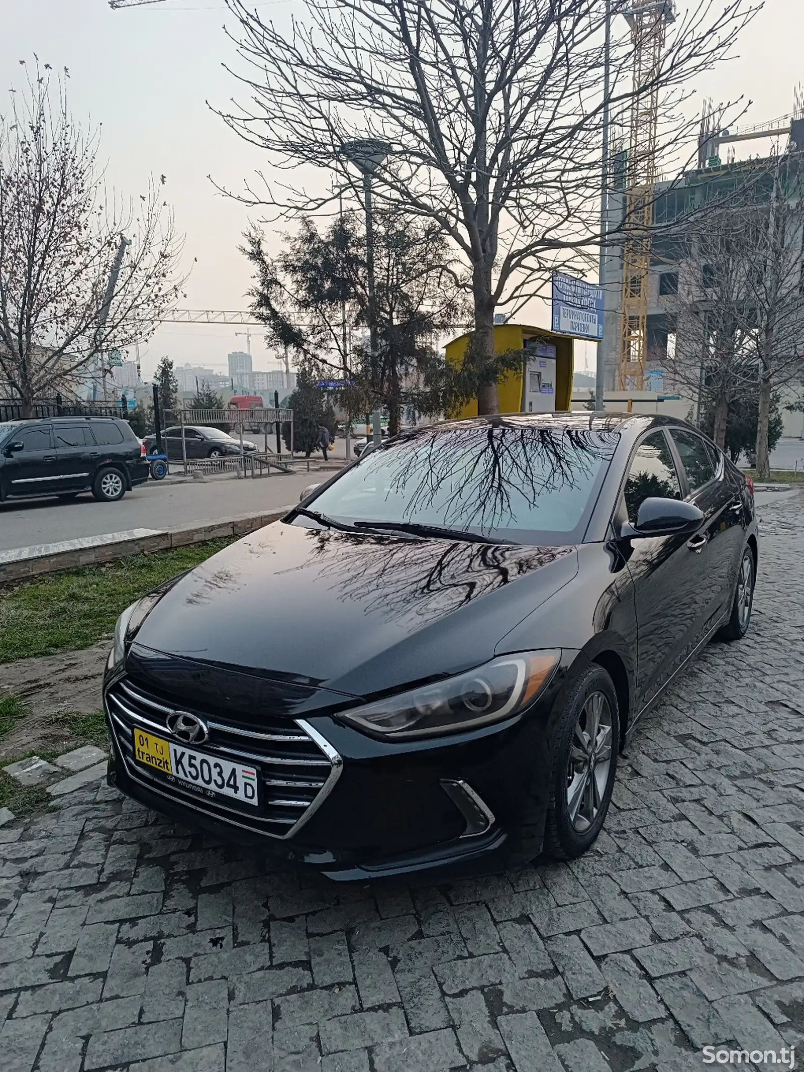 Hyundai Elantra, 2017-1