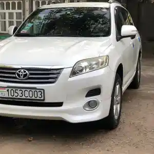 Toyota RAV 4, 2008