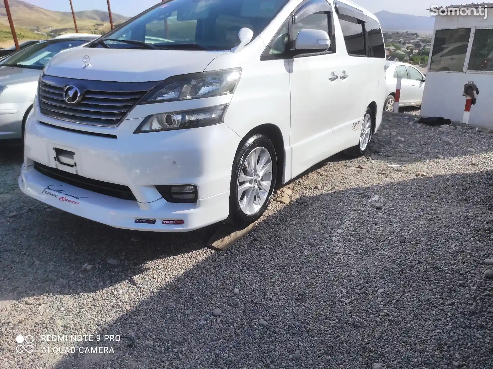 Toyota Vellfire, 2014-3