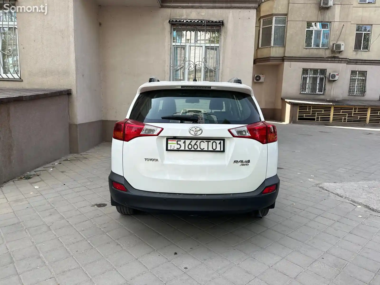 Toyota RAV 4, 2015-3