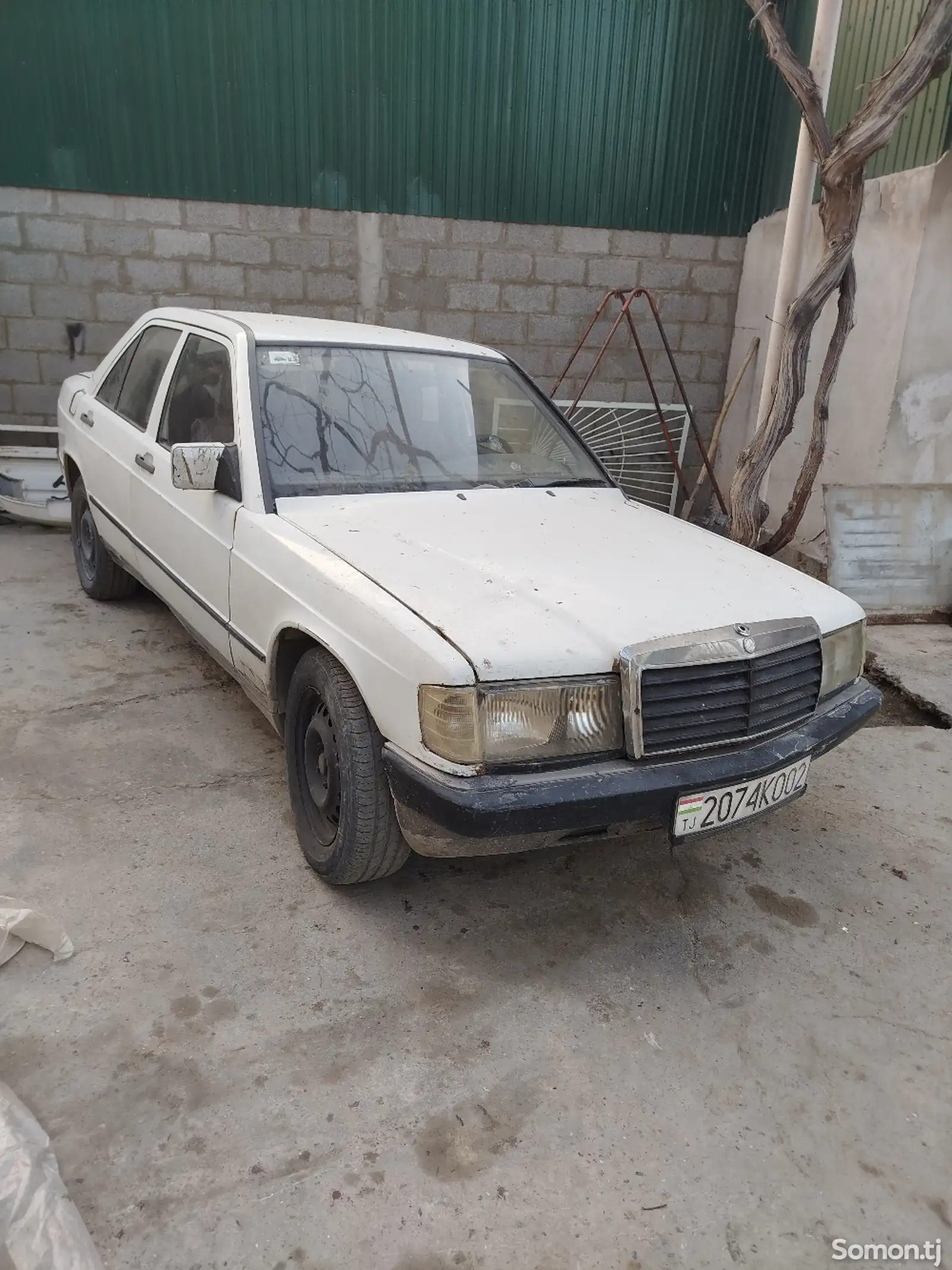 Mercedes-Benz W201, 1985