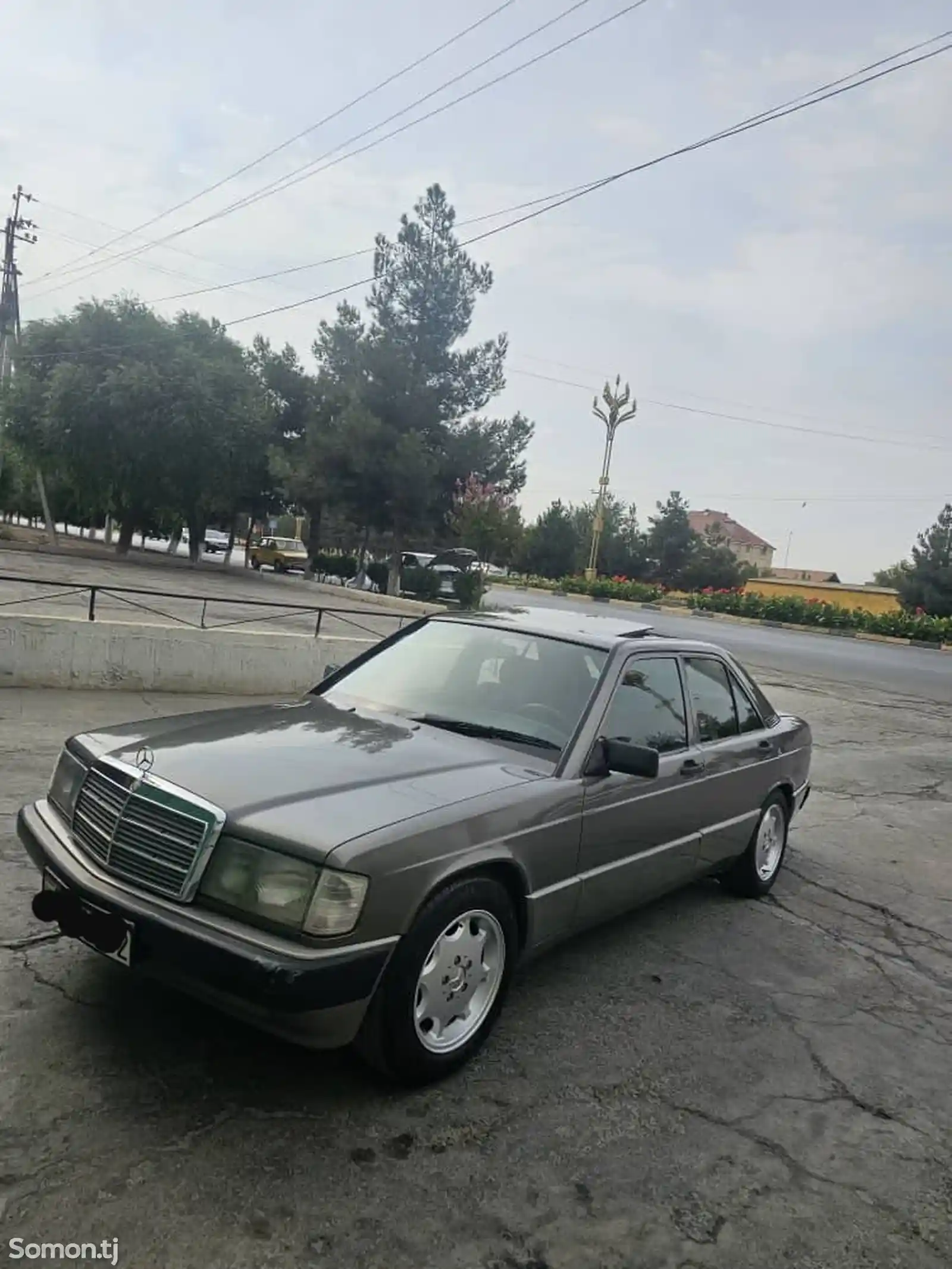 Mercedes-Benz W201, 1990-3