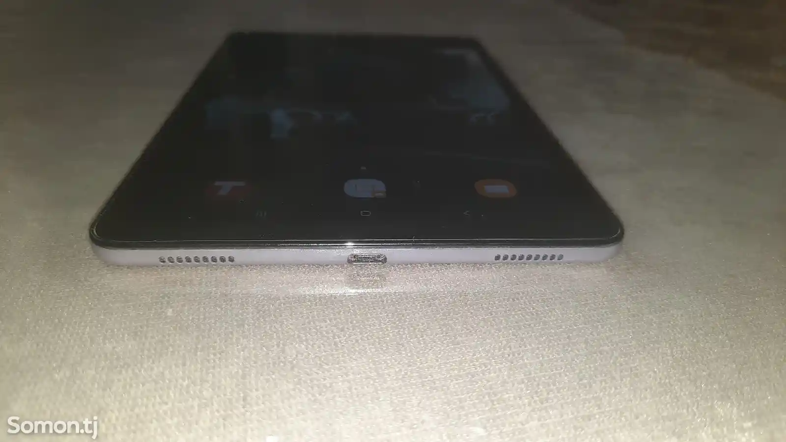 Планшет Samsung Galaxy Tab A 8.4-3