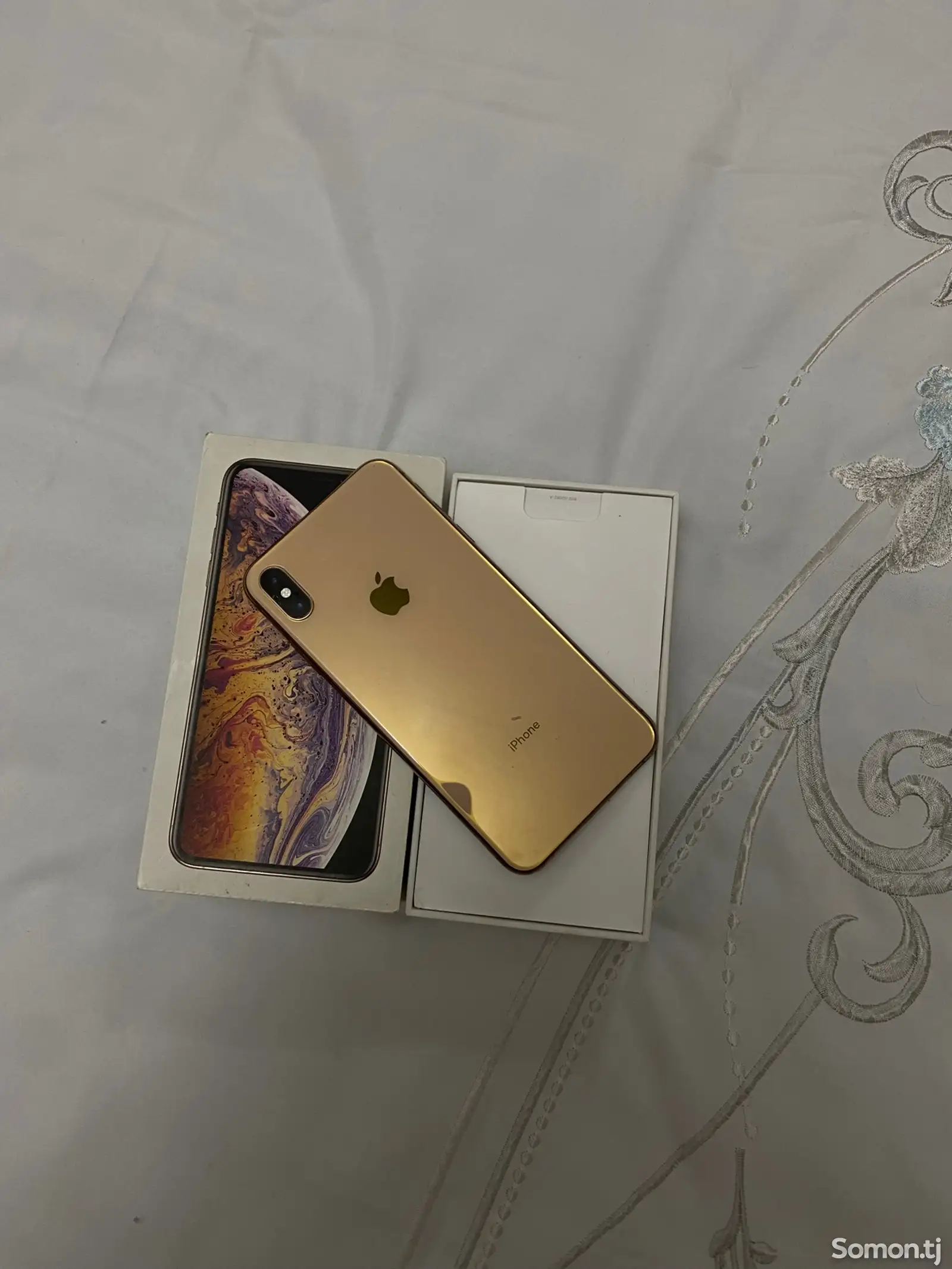 Apple iPhone Xs Max, 256 gb, Gold-1