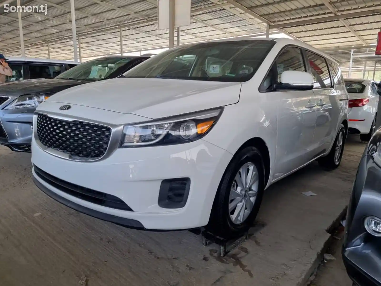 Kia Sedona, 2014-4