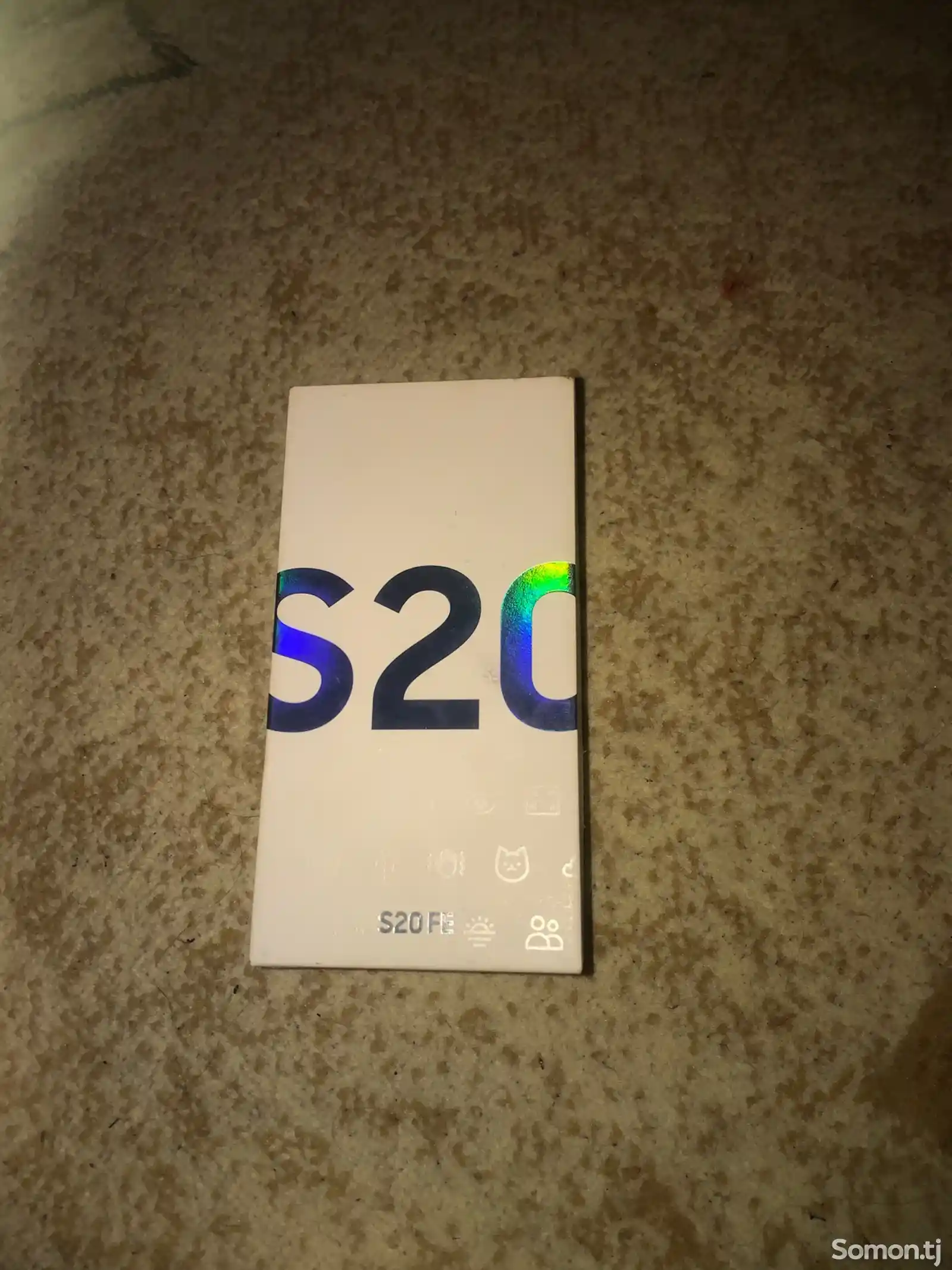Samsung Galaxy S20 Fe-1