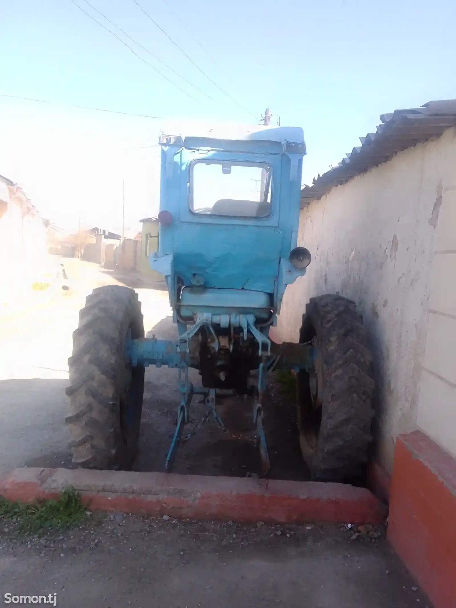 Трактор т28х4-3