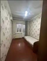 4-комн. квартира, 5 этаж, 80м², сино-3