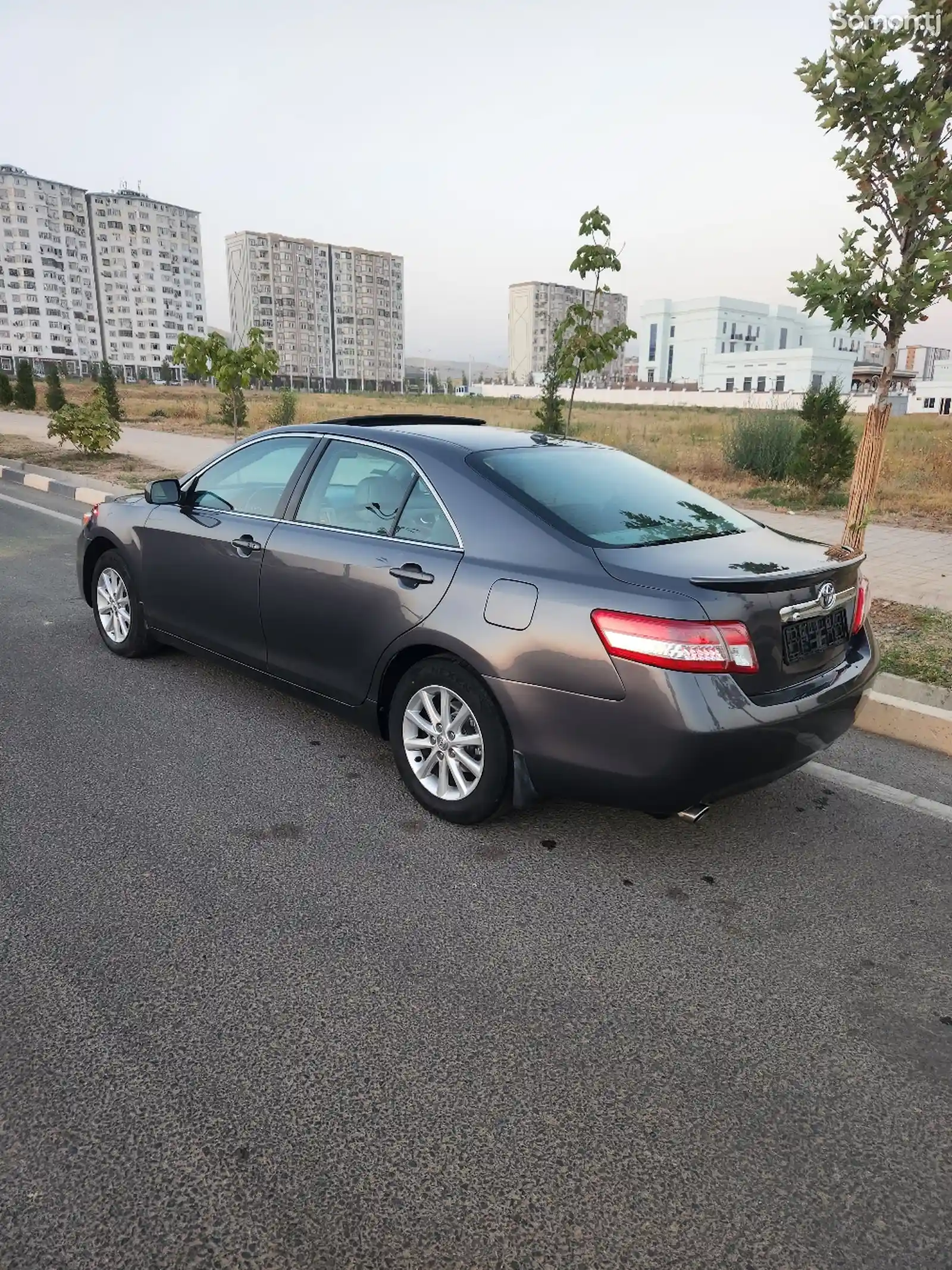 Toyota Camry, 2011-5