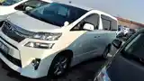 Toyota Vellfire, 2014-8