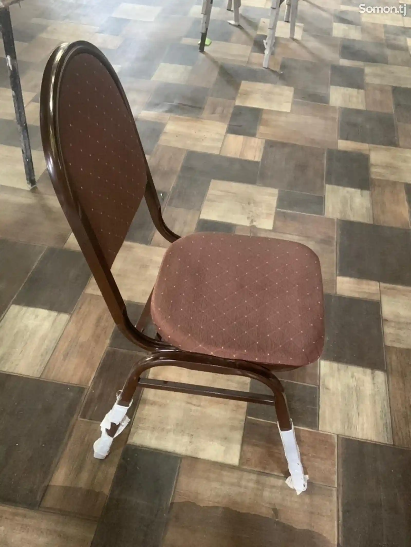 Столы и стулья для столовой-1