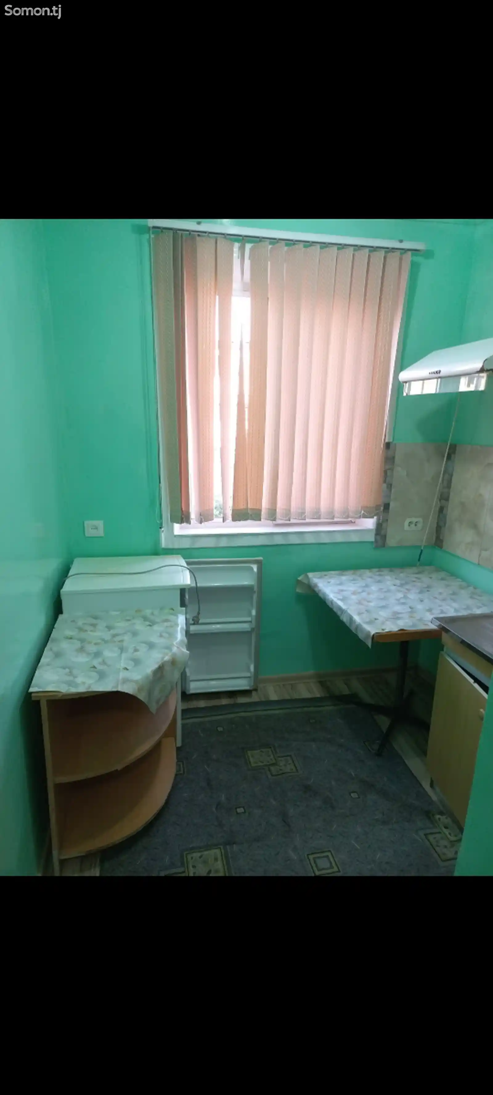 1-комн. квартира, 3 этаж, 50 м², Автовагзал-4