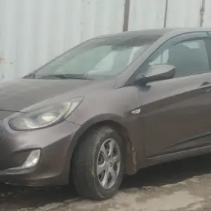 Hyundai Solaris, 2012