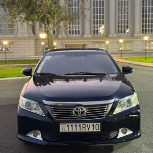 Toyota Camry, 2014