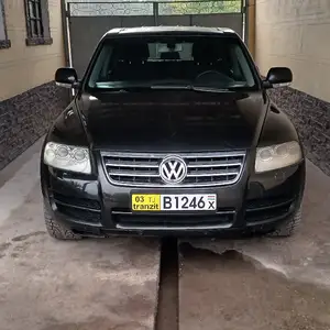 Volkswagen Touareg, 2005