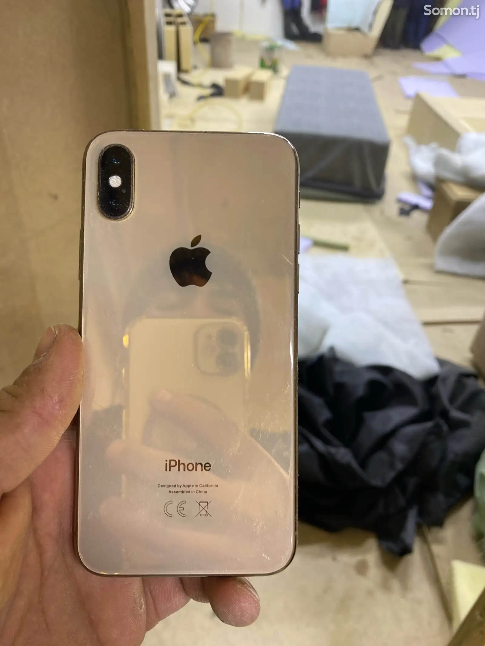 Apple iPhone Xs, 64 gb, Gold-1