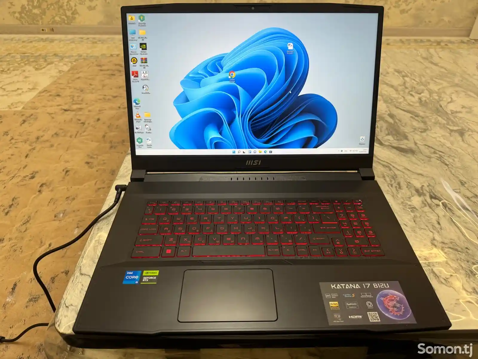 Ноутбук Model Katana 17 B12U, core i5-1