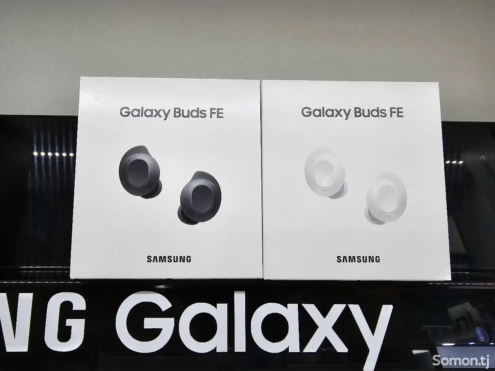 Беспроводные наушники Samsung Galaxy Buds fe