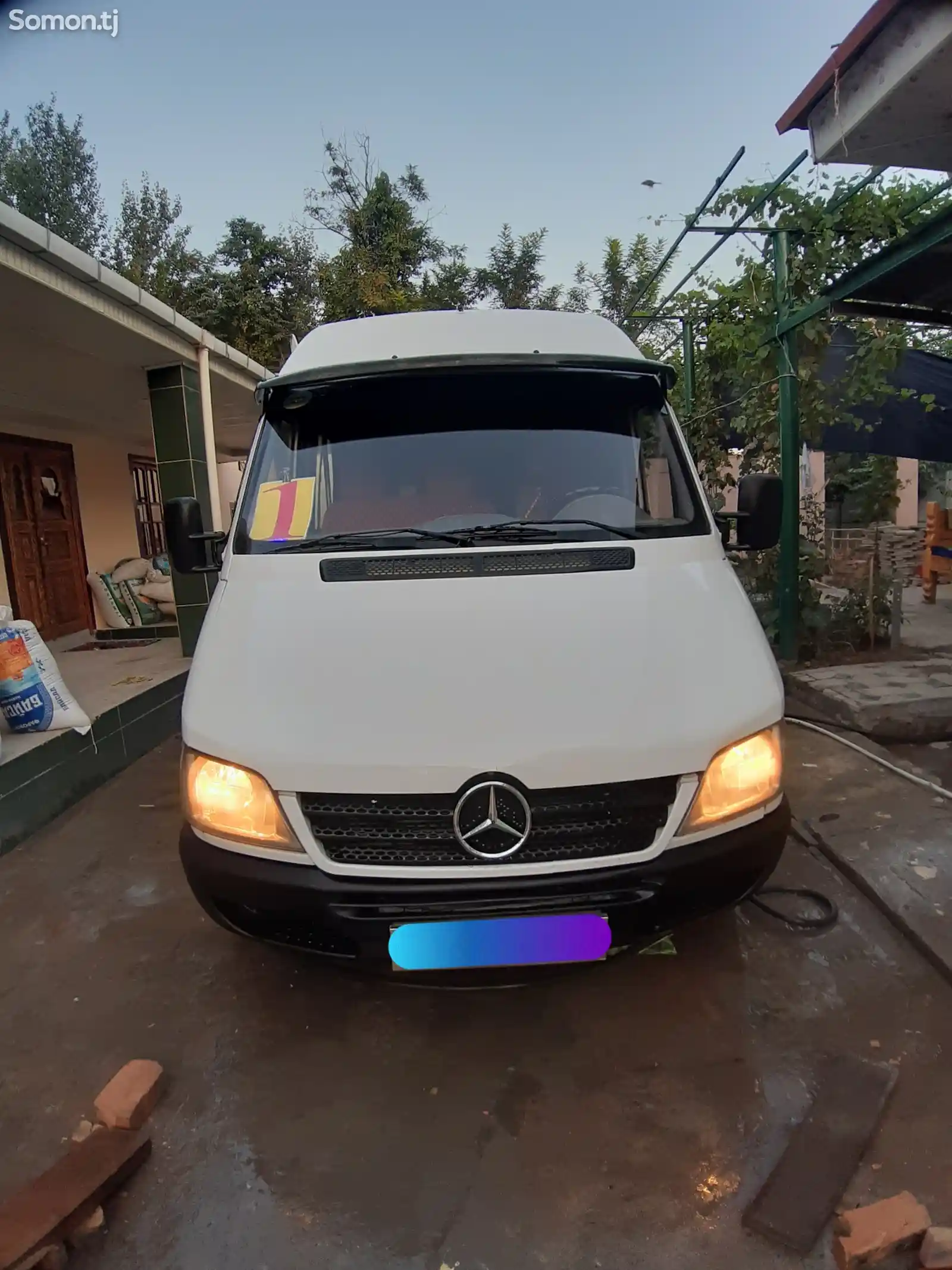 Mercedes-Benz Sprinter, 2002-1