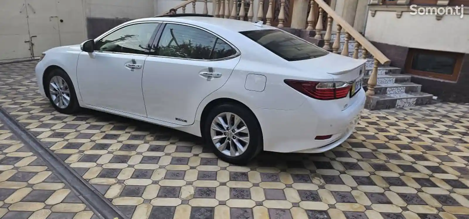 Lexus ES series, 2014-5