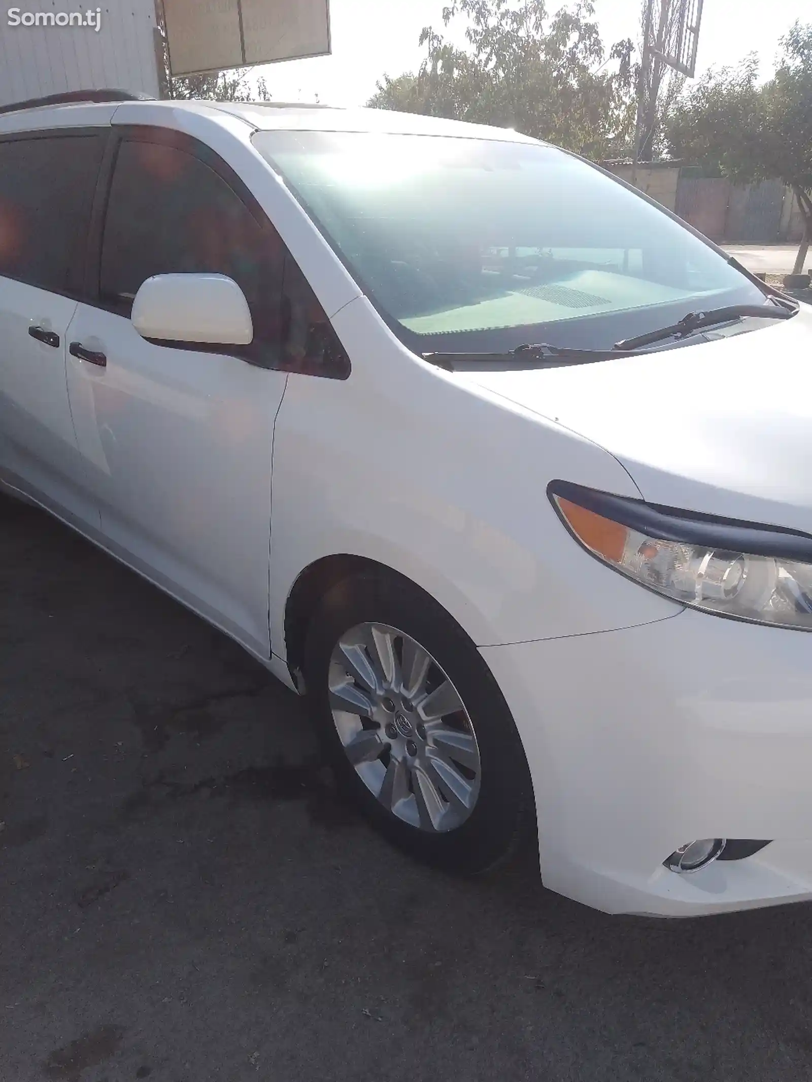 Toyota Sienna, 2014-6