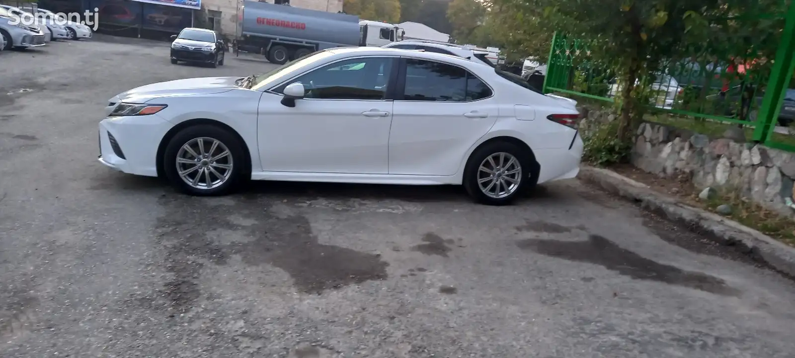 Toyota Camry, 2019-14