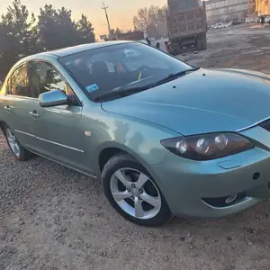 Mazda 3, 2004