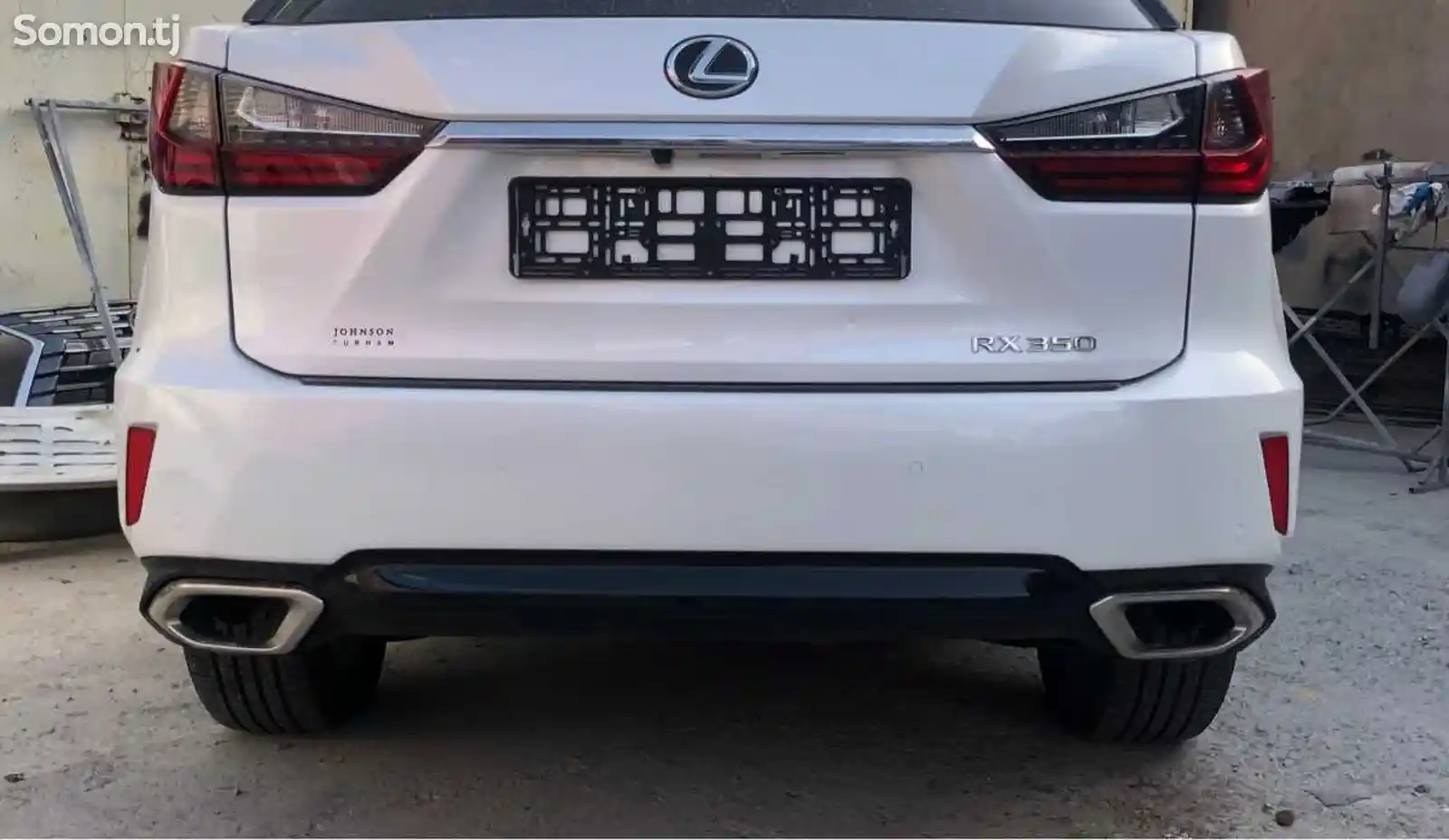 Накладка и дифузоры глушителей на задний бампер Lexus RX 2016-2022-4