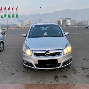 Opel Zafira, 2007