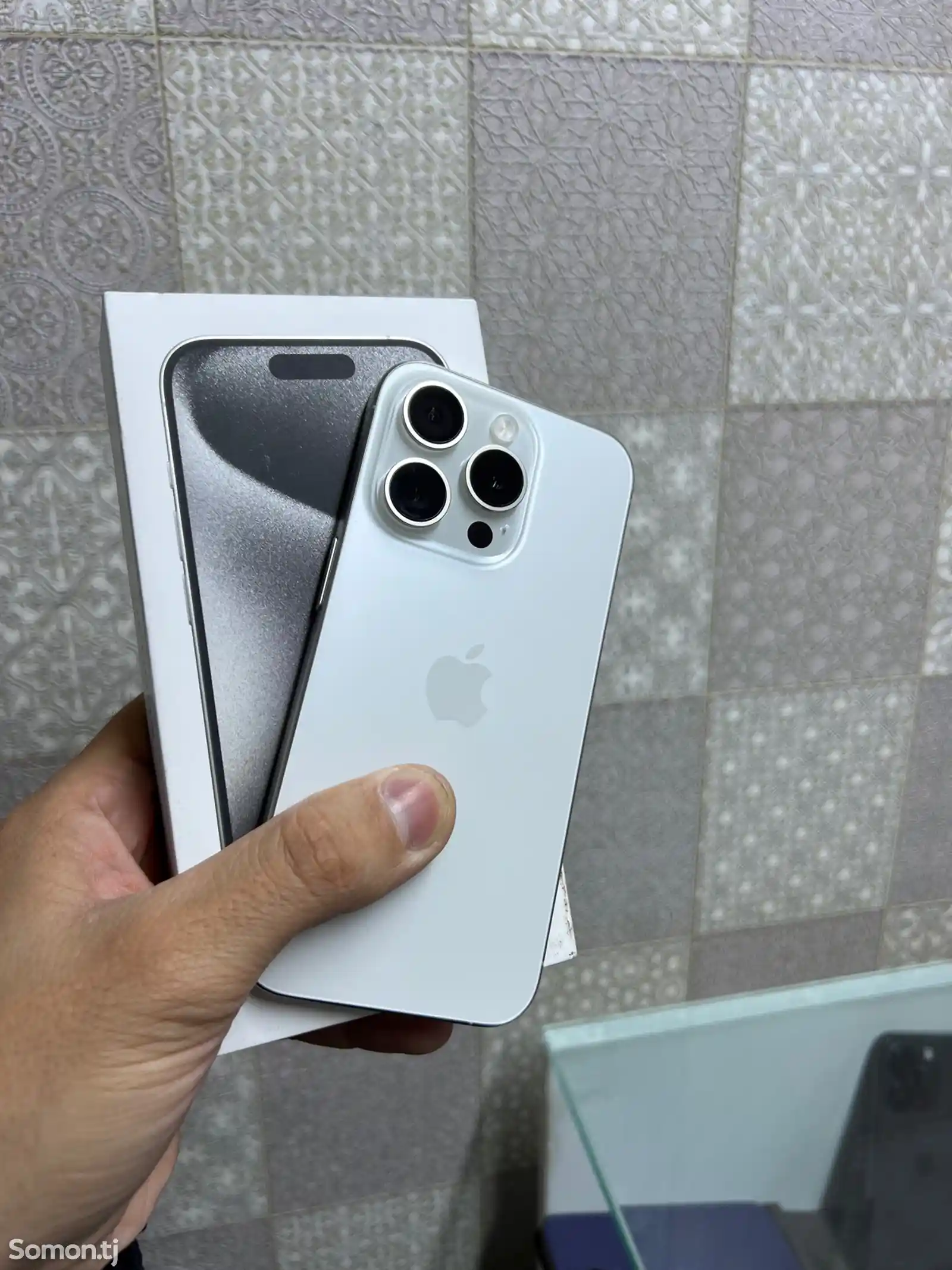 Apple iPhone 15 Pro, 256 gb, White Titanium