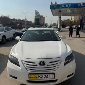 Toyota Camry, 2009