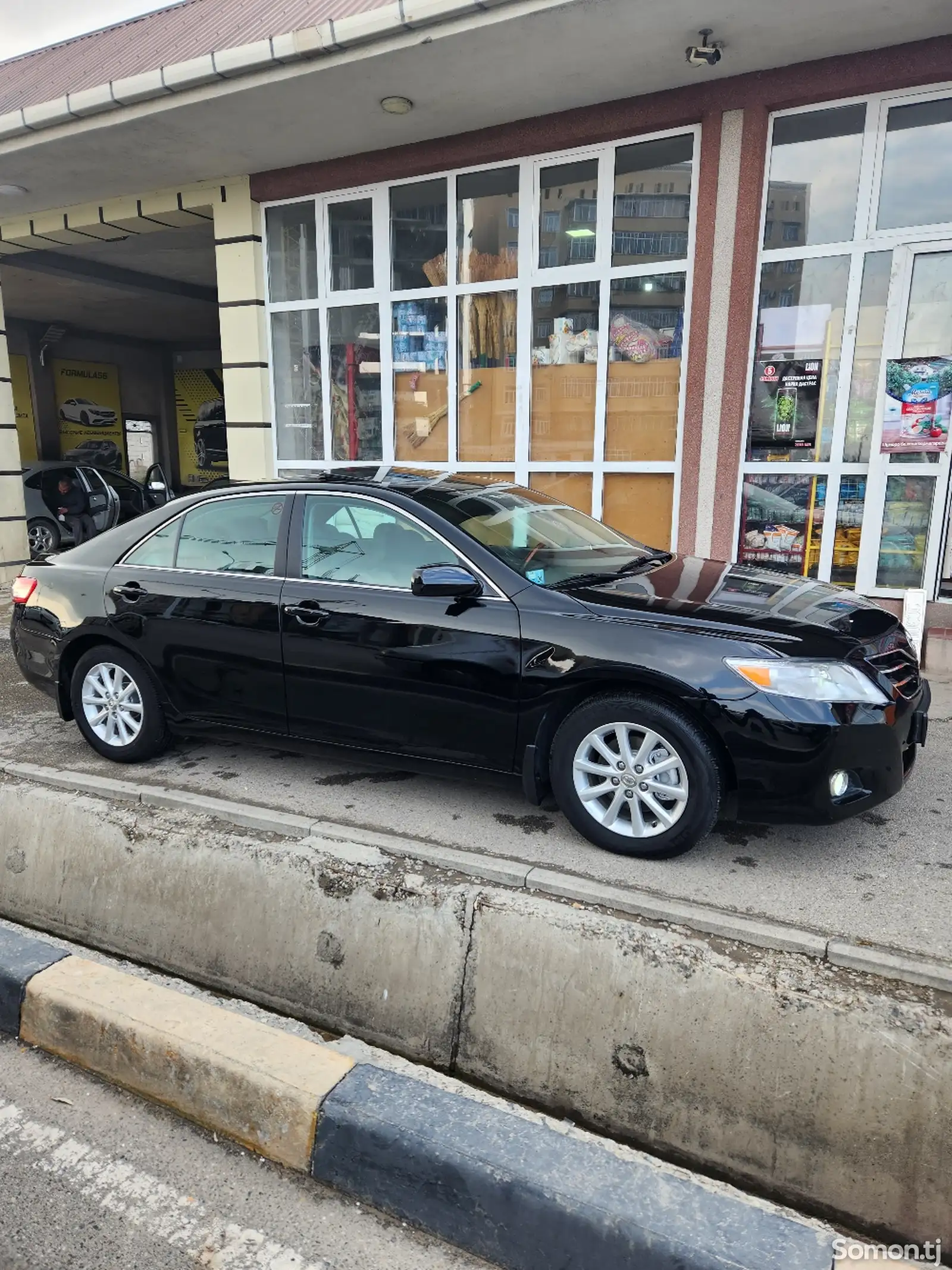 Toyota Camry, 2010-4