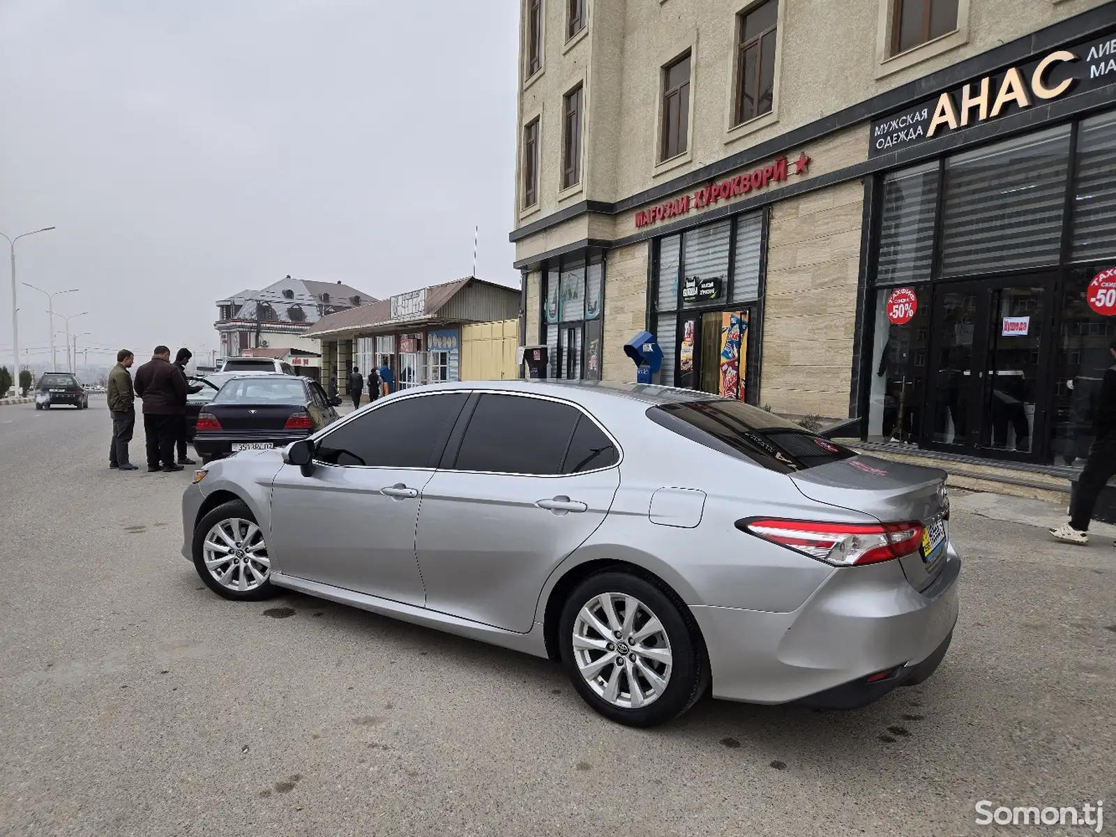 Toyota Camry, 2018-1