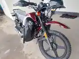 Мотоцикл Suzuki 150 куба-2