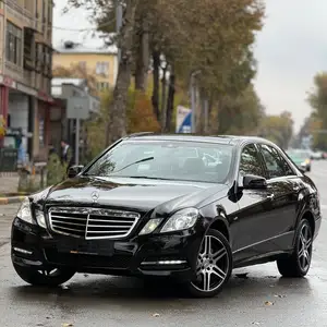 Mercedes-Benz E class, 2012