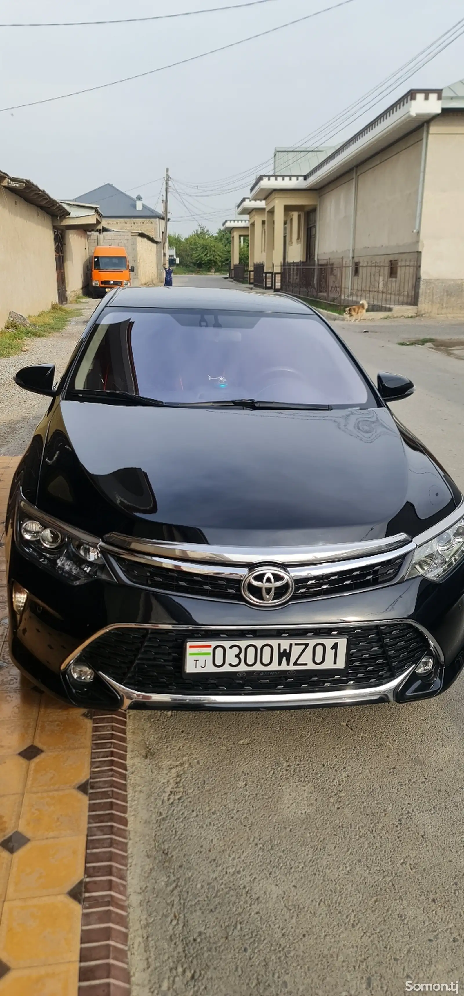 Toyota Camry, 2016-1