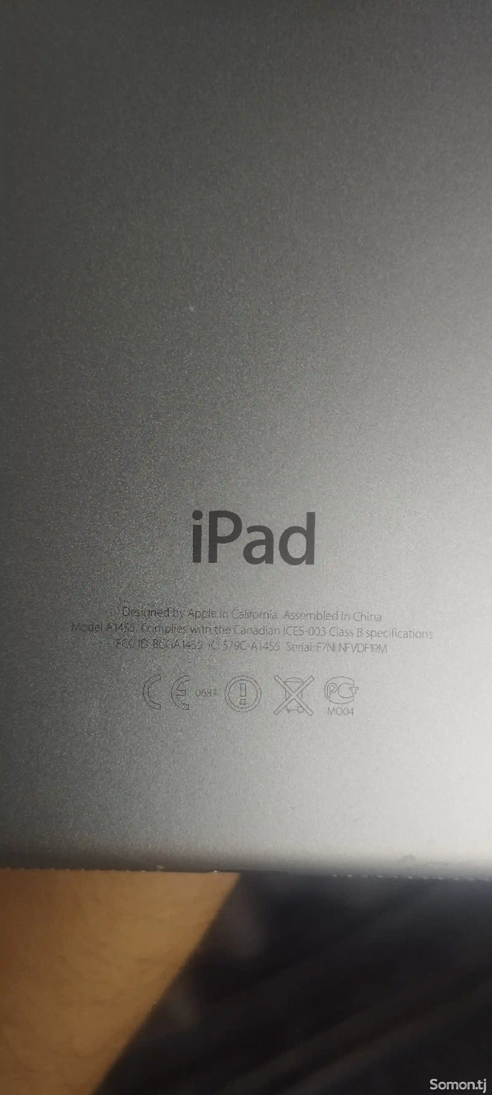 Планшет iPad-1