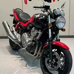 Мотоцикл Honda CB400 на заказ