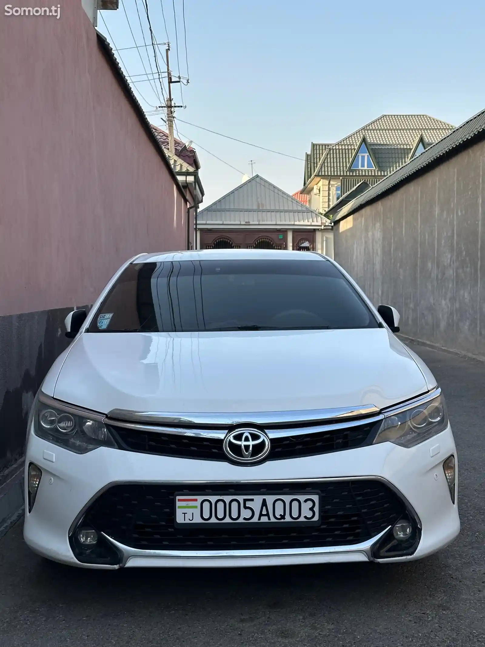 Toyota Camry, 2016-1