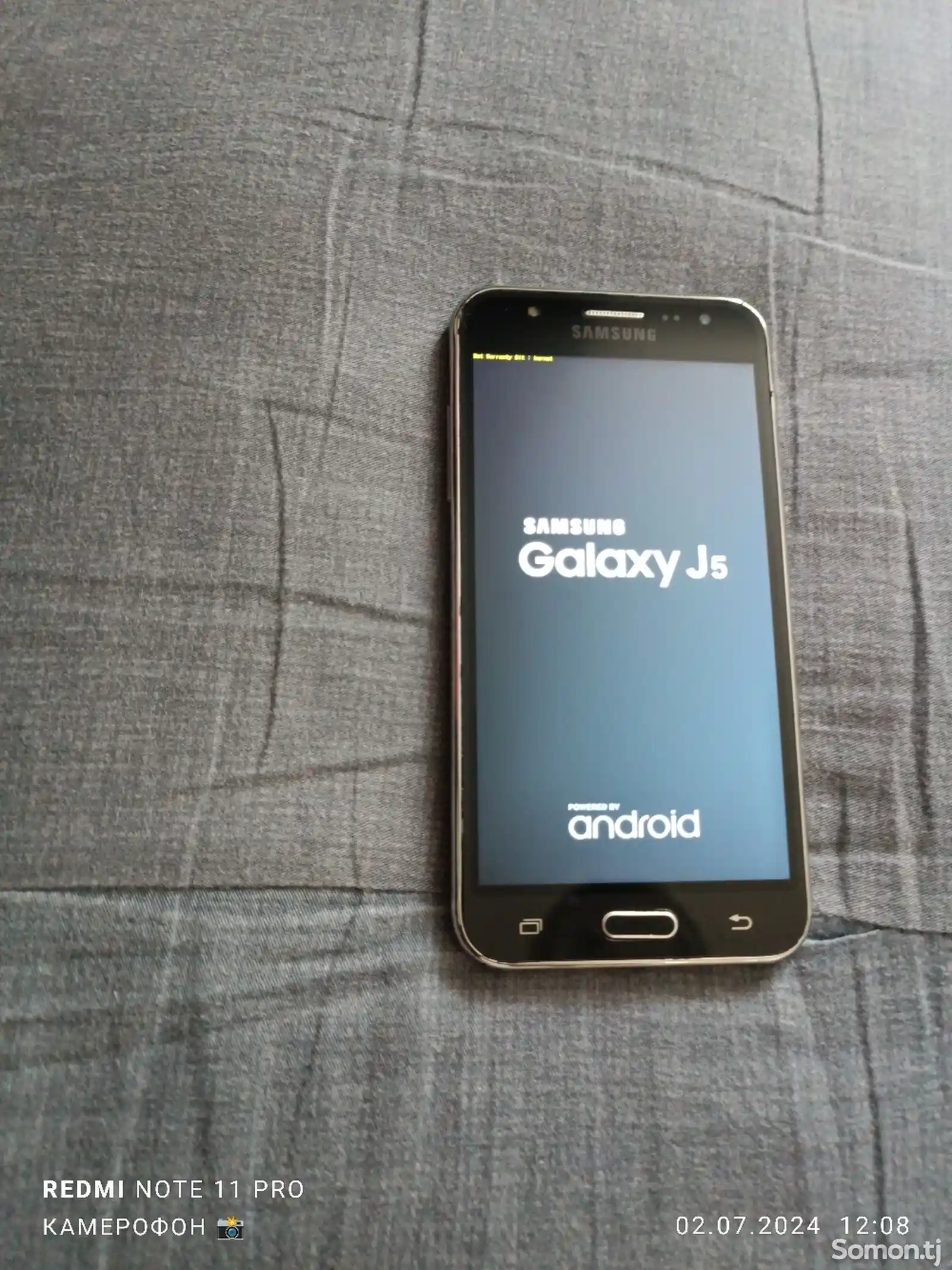 Samsung Galaxy j5 8gb-5