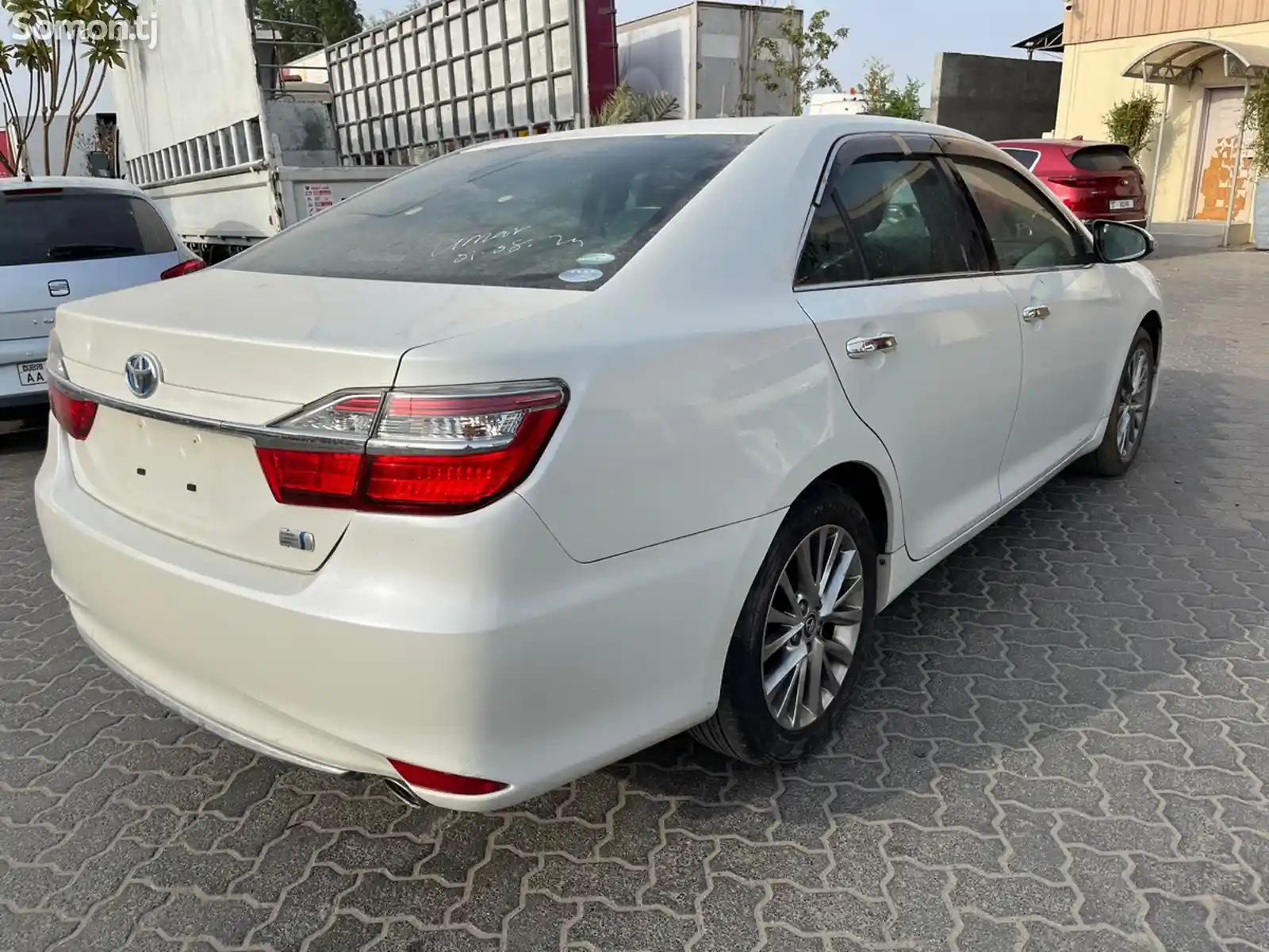 Toyota Camry, 2017-5