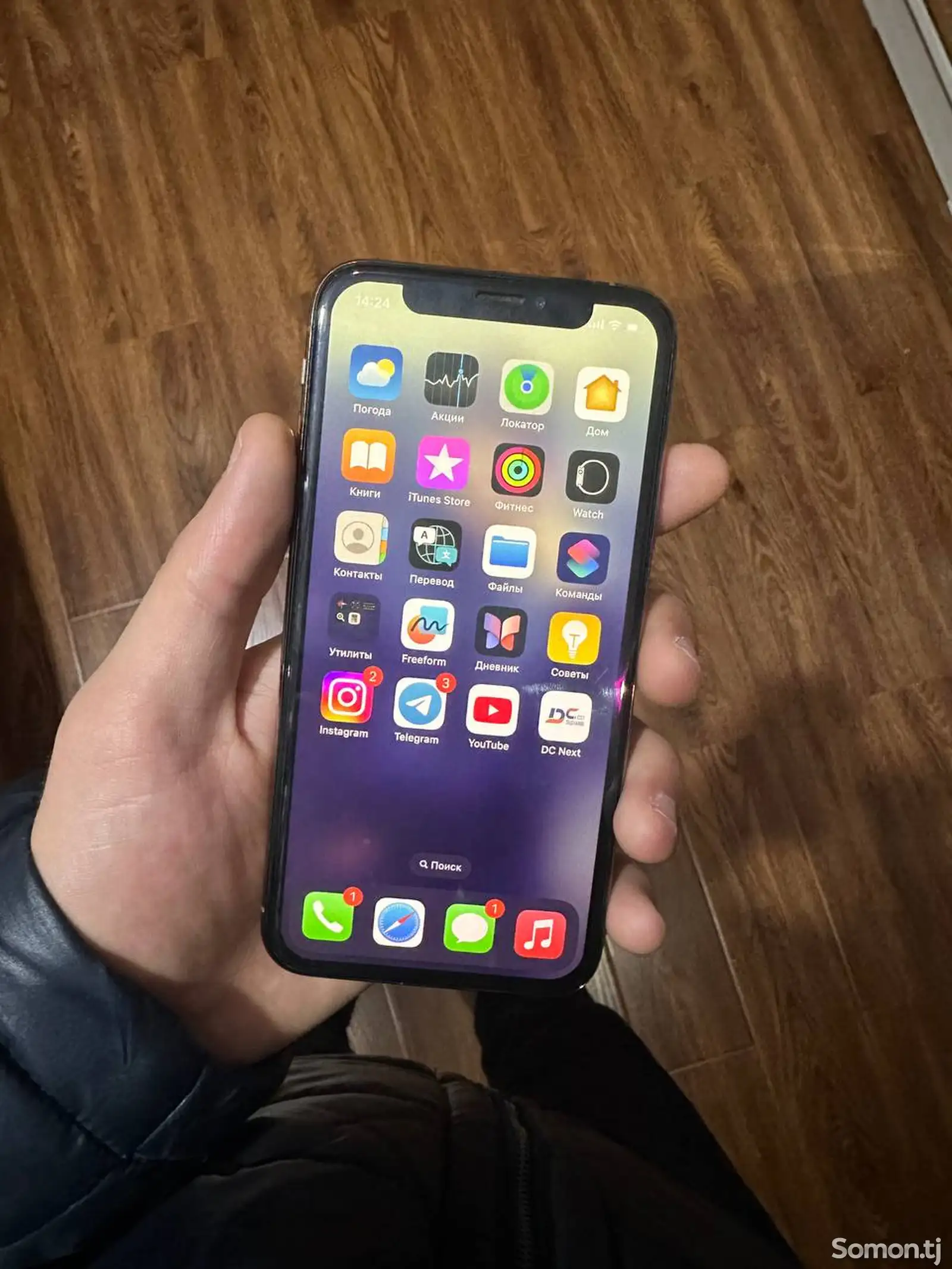 Apple iPhone Xs, 64 gb, Gold-1